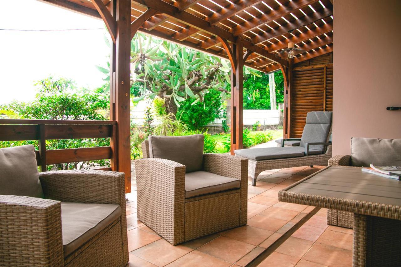 Villa Le Colonial Zen - T4 A 5 Mn Aeroport Sainte-Marie Exterior foto